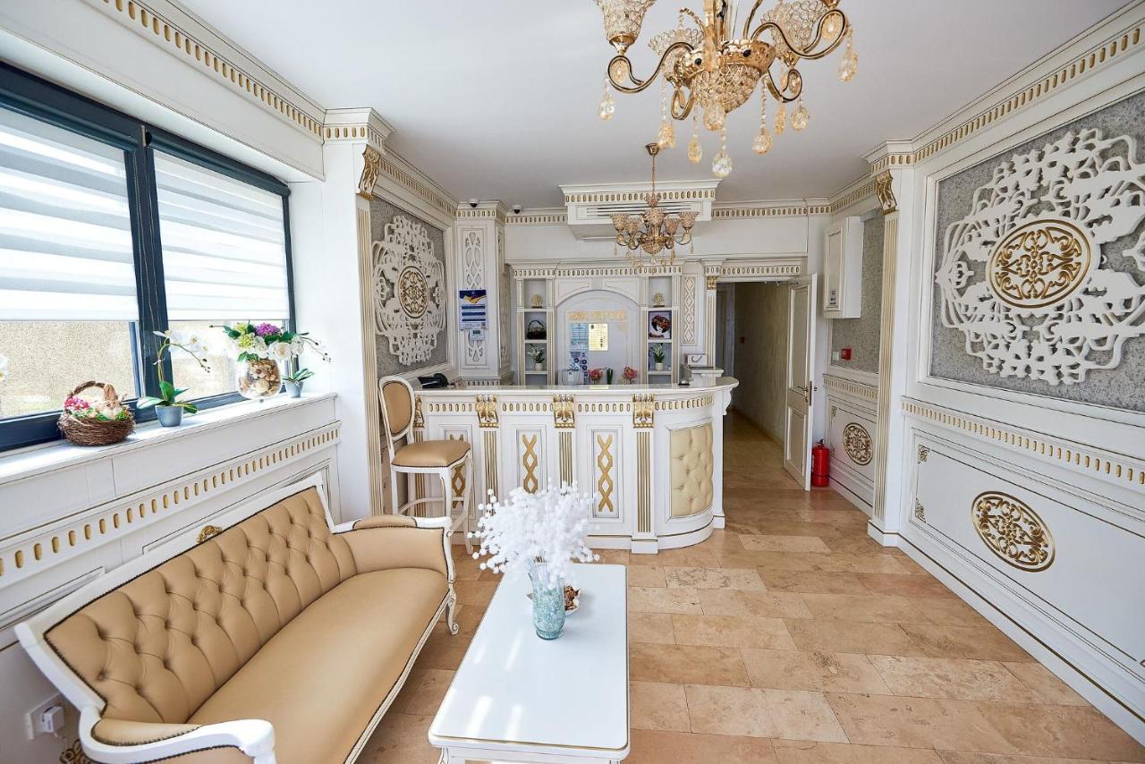 Hotel Adriano Brăila Esterno foto